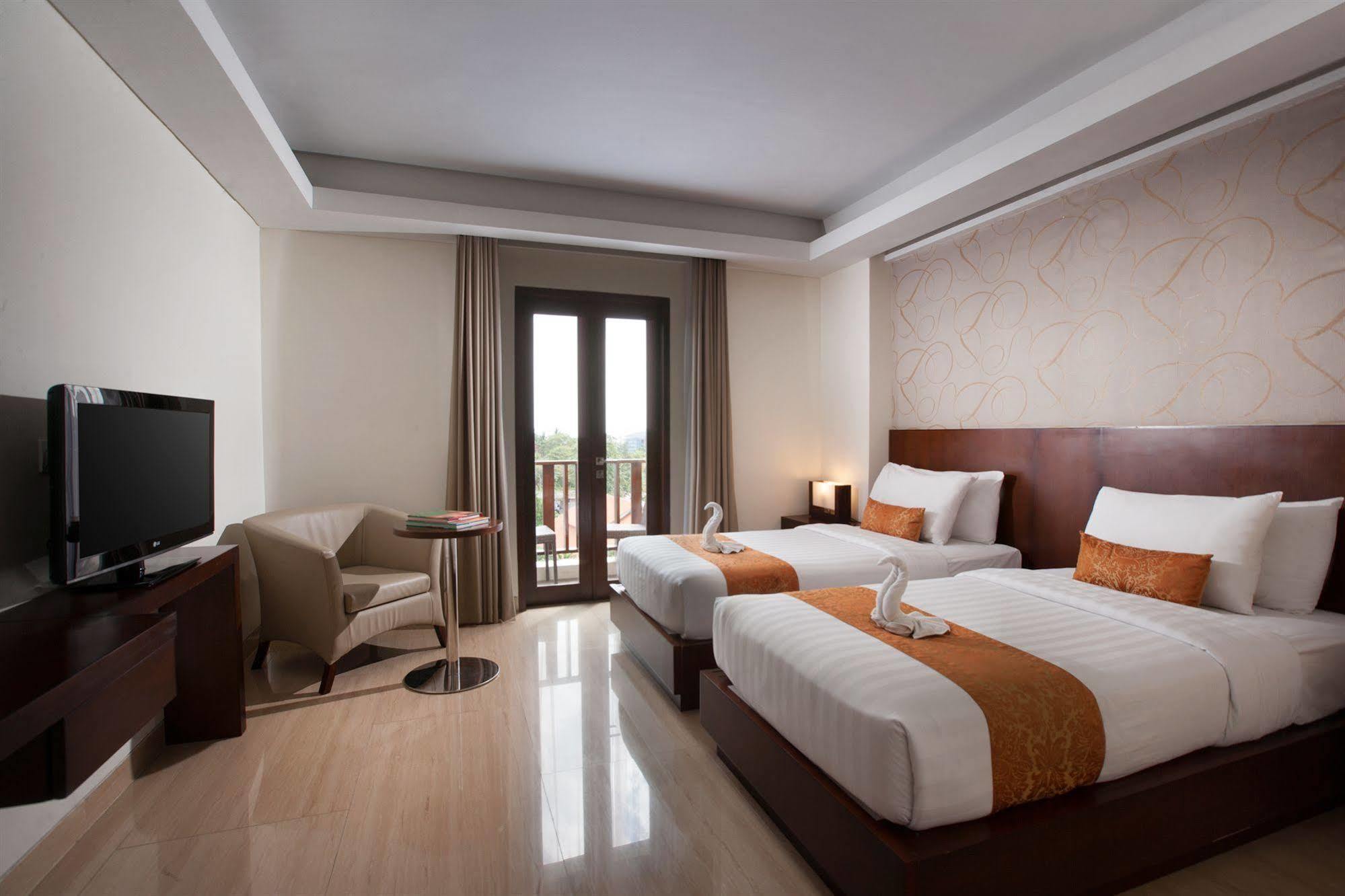 Hotel D'primahotel 4*